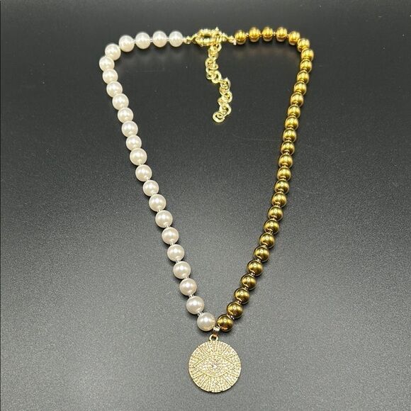 BOGO Free Jewelry..Eye Candy LA Gold Bead Faux Pearl Evil Eye Pendant Necklace - Picture 1 of 10